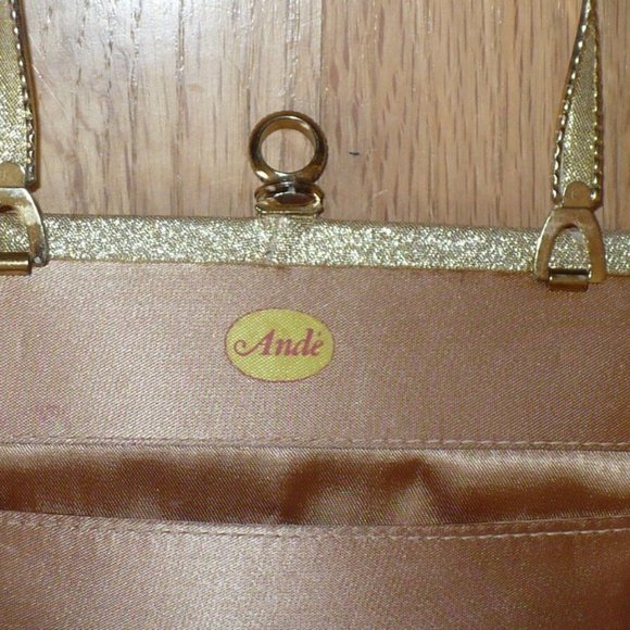 Ande' Vintage Evening Clutch with Gold Tone Concealable Metal Handle - Picture 3 of 5